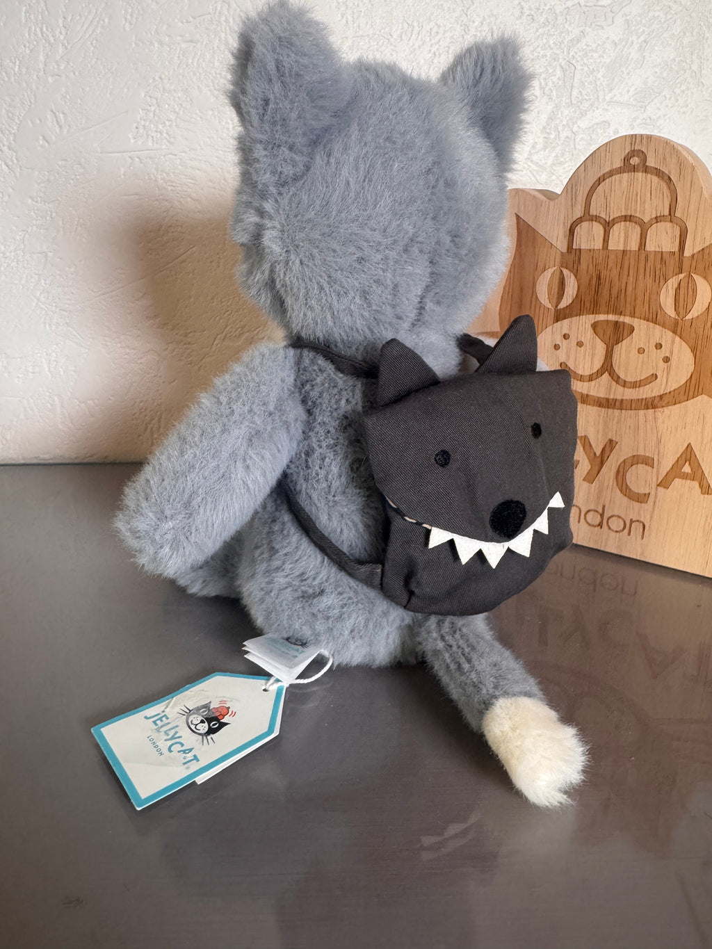 Backpack Wolf