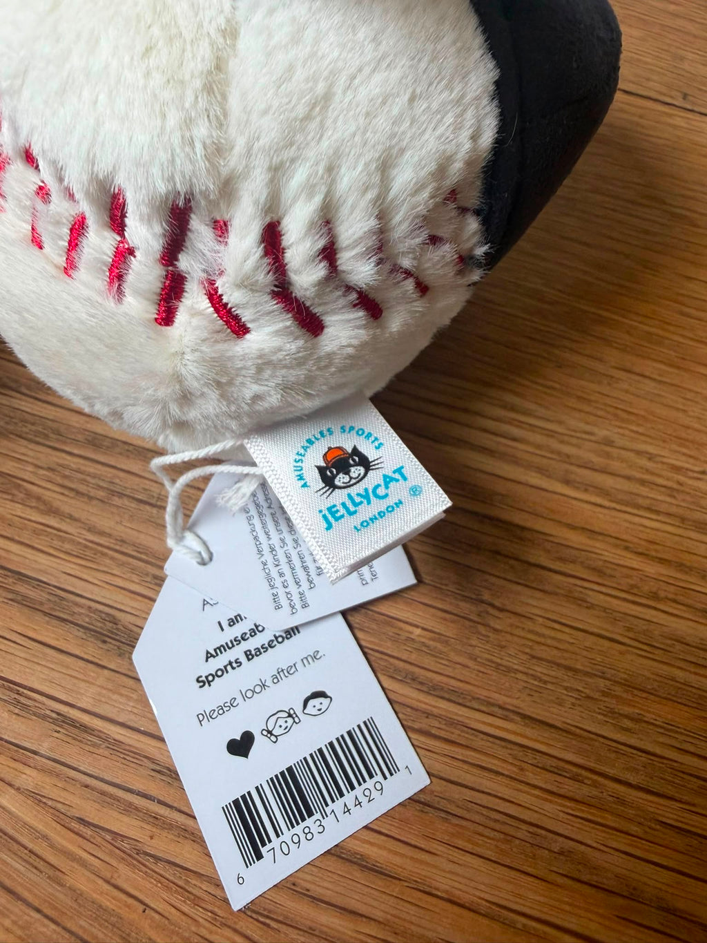 Jellycat Amuseable Baseball