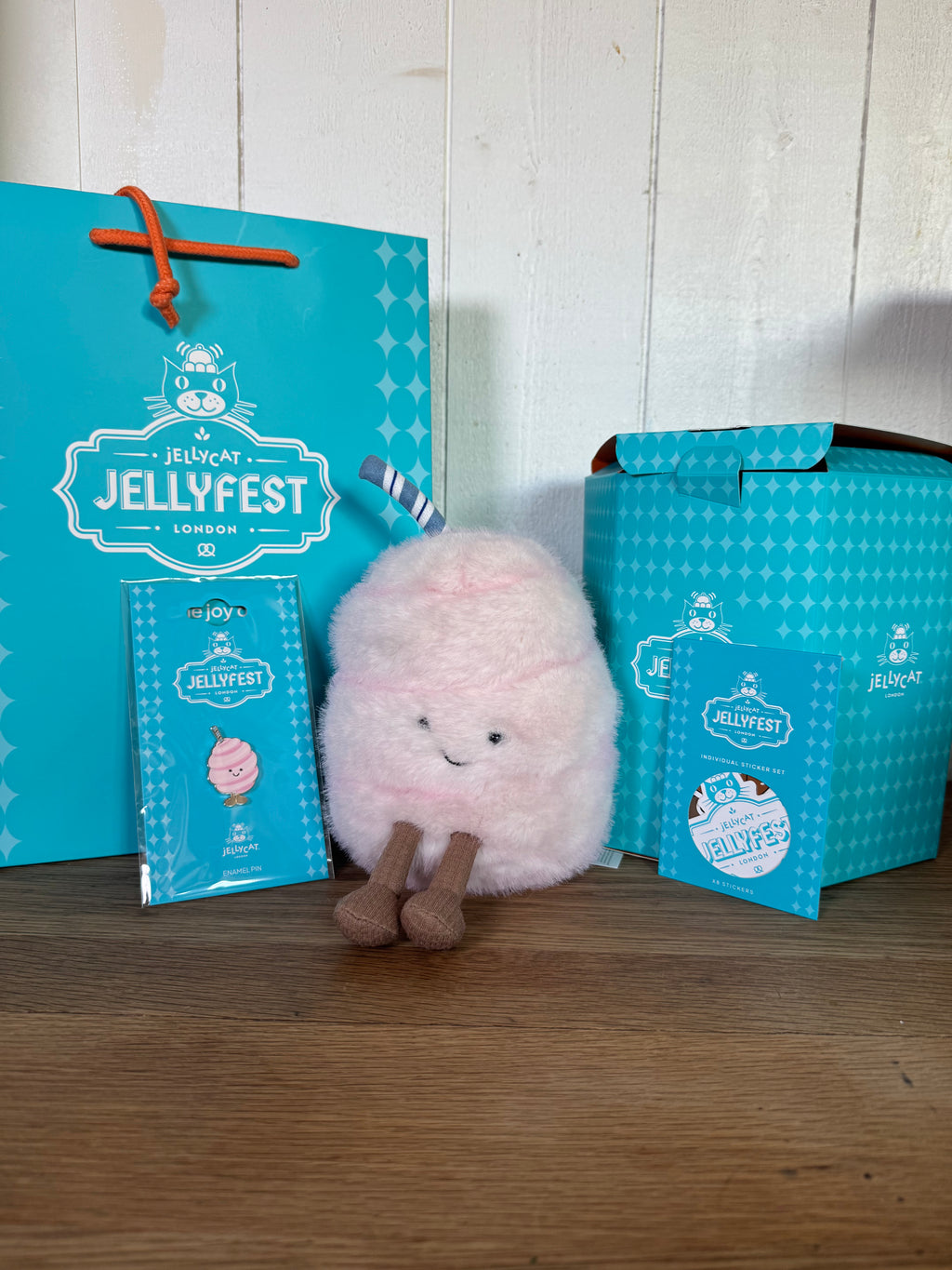 Jellycat Amuseables Kathrin Candy Floss + Pin + Sticker | Jellyfest Berlin Exclusive