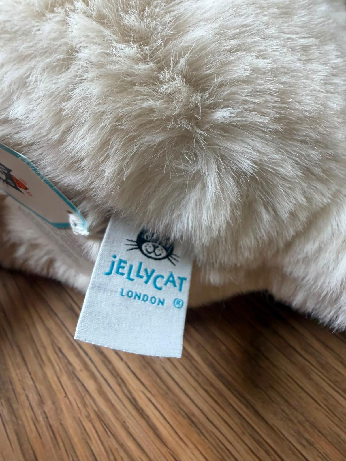 Jellycat Daphne Pomeranian