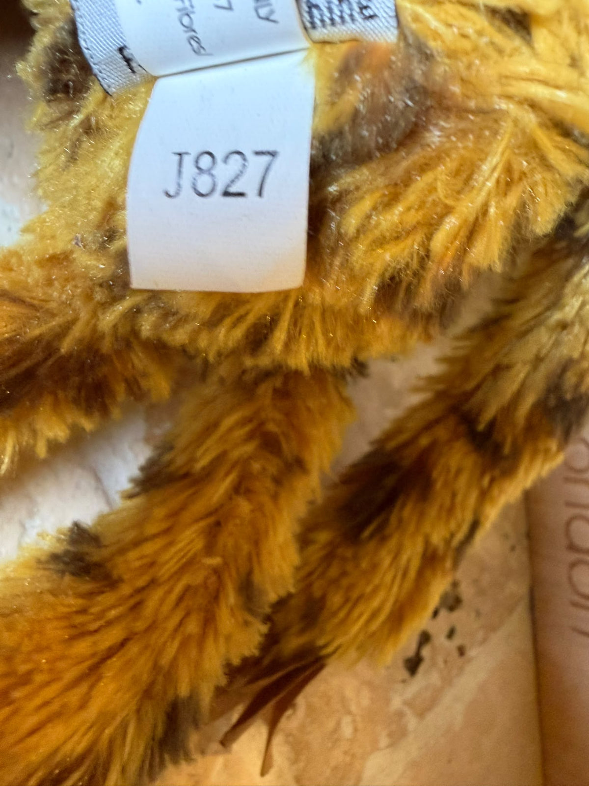 Jellycat Small Loppy Giraffe