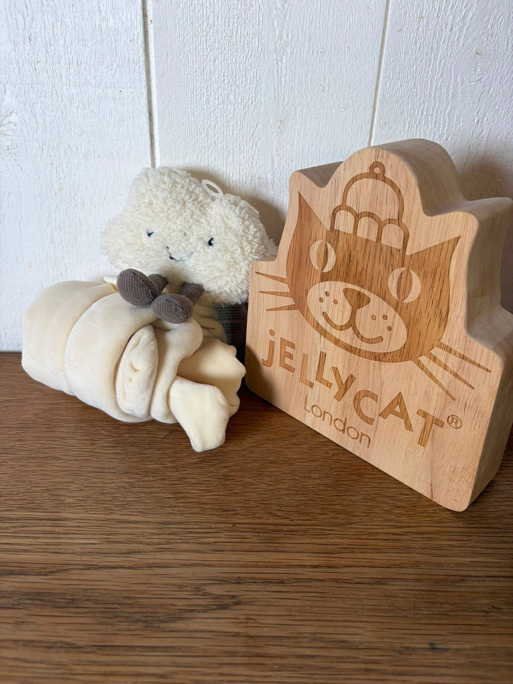 Jellycat Amuseable Cloud Soother- Original
