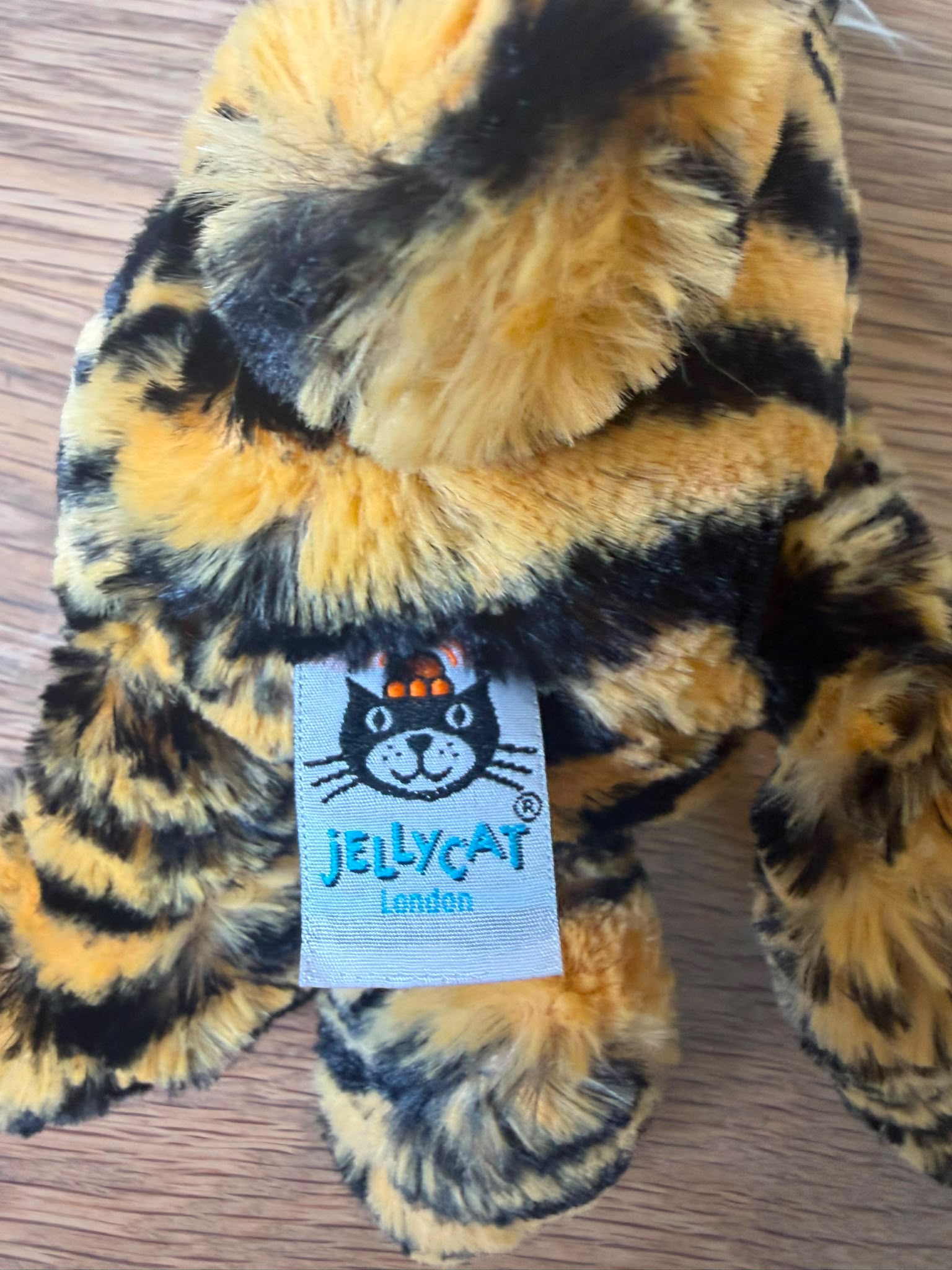 Jellycat Bashful Tiger - Ear Tag