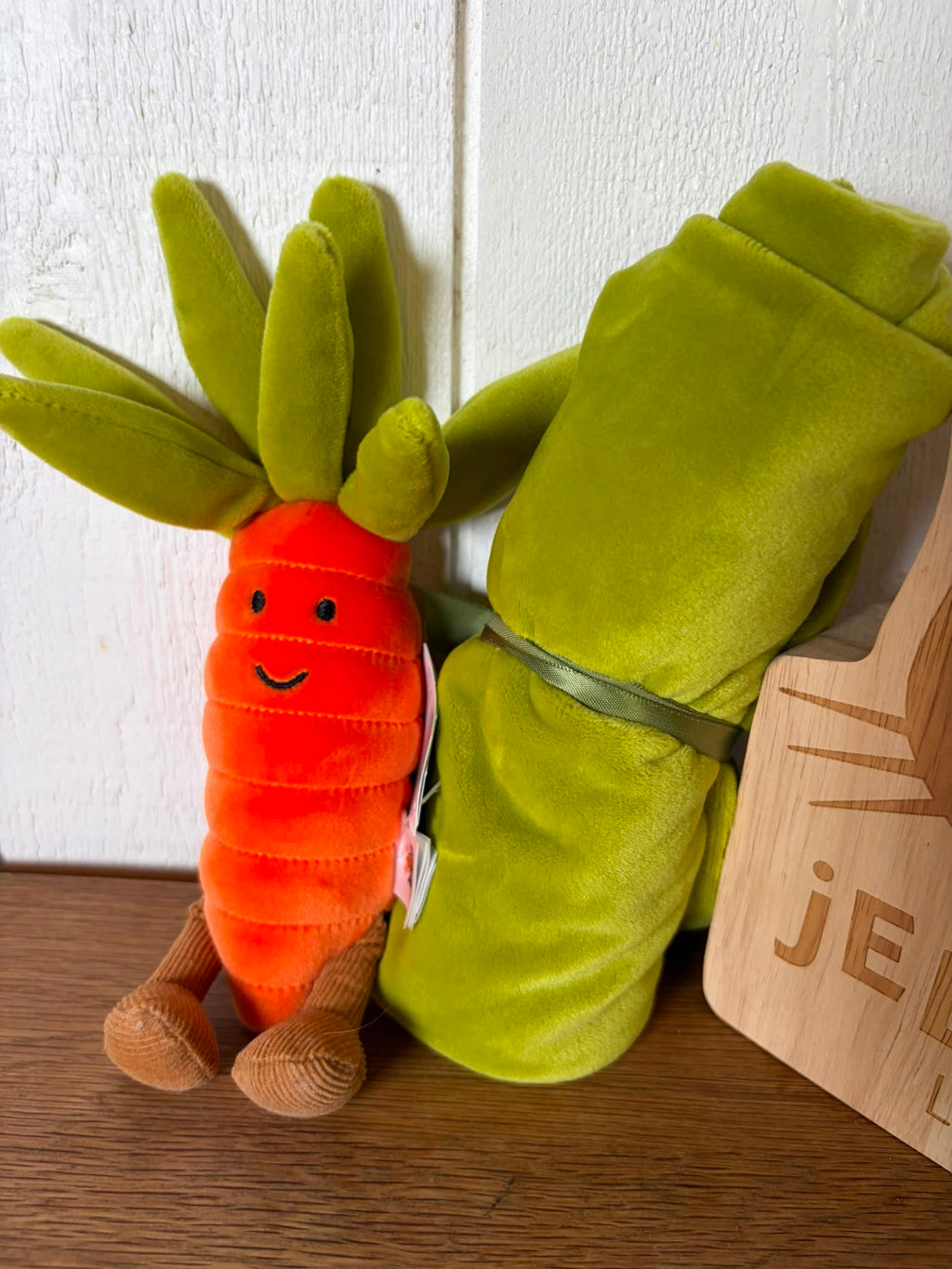 Jellycat Vivacious Carrot Soother
