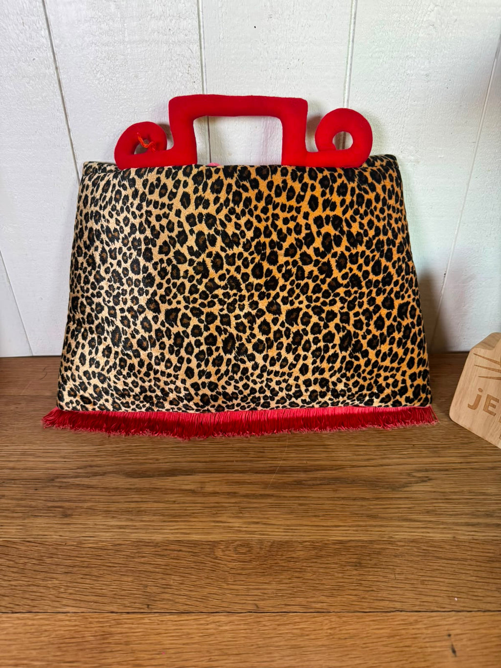Jellycat Chic Chick Danni Leopard-Print Bookbag