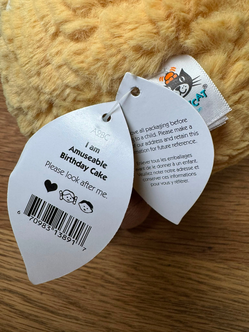 Jellycat Amuseable Birthday Cake