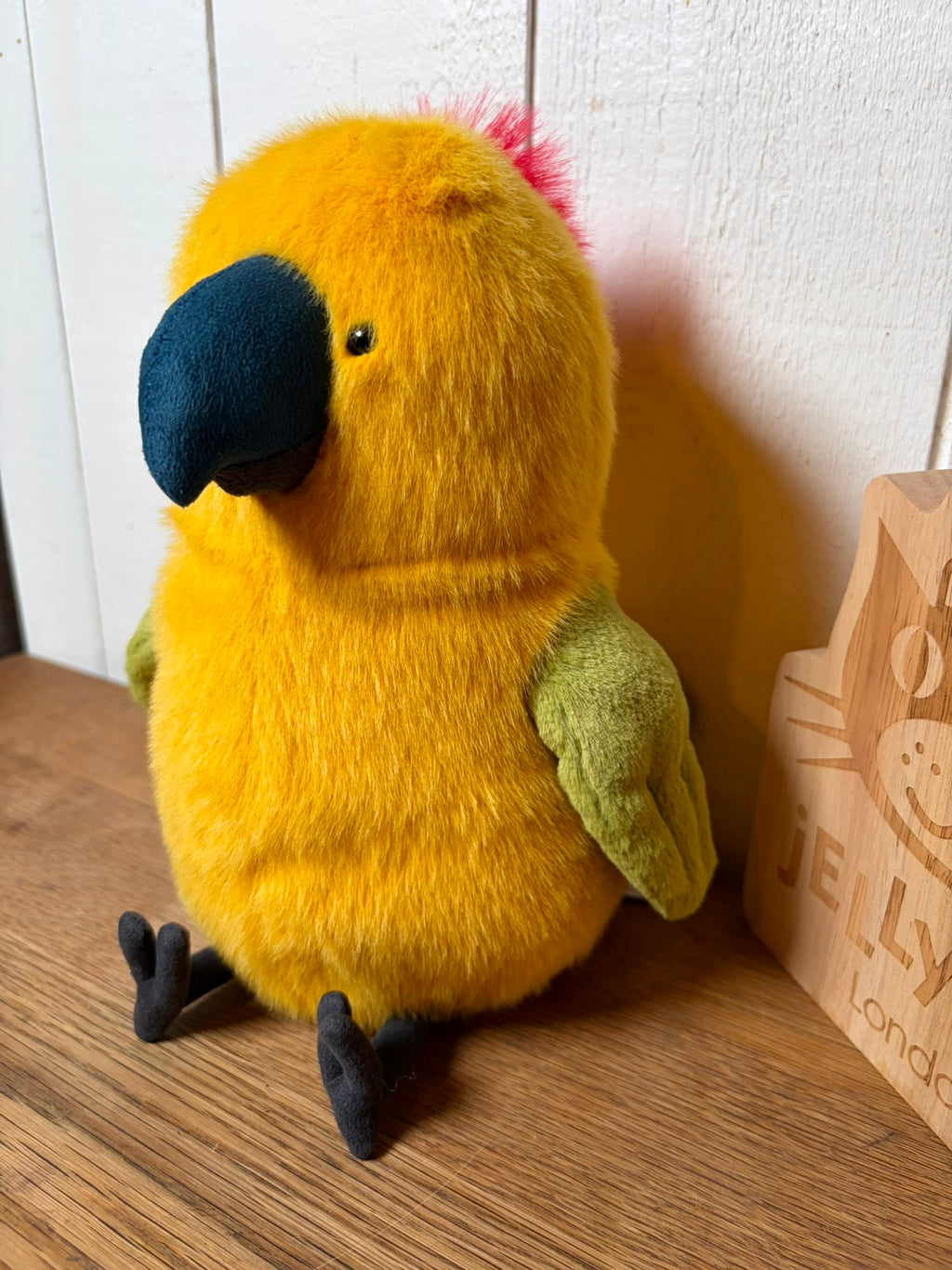 Jellycat Budgeby Parrot