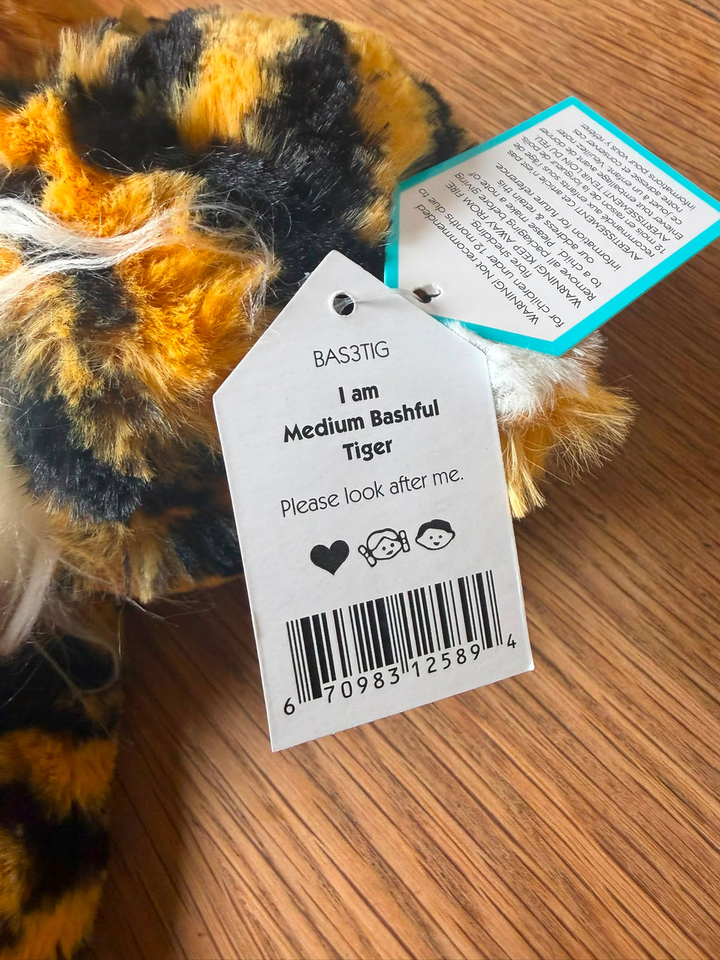 Jellycat Bashful Tiger - Ear Tag