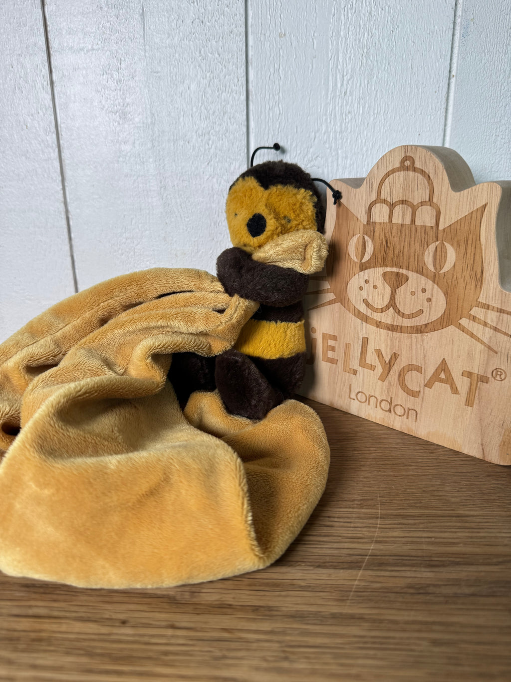 Bashful Bee Soother | Preloved 1