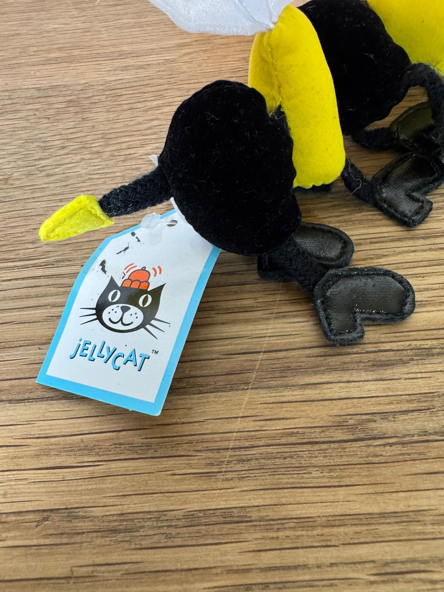 Jellycat Dingly Dangly Betty Bee