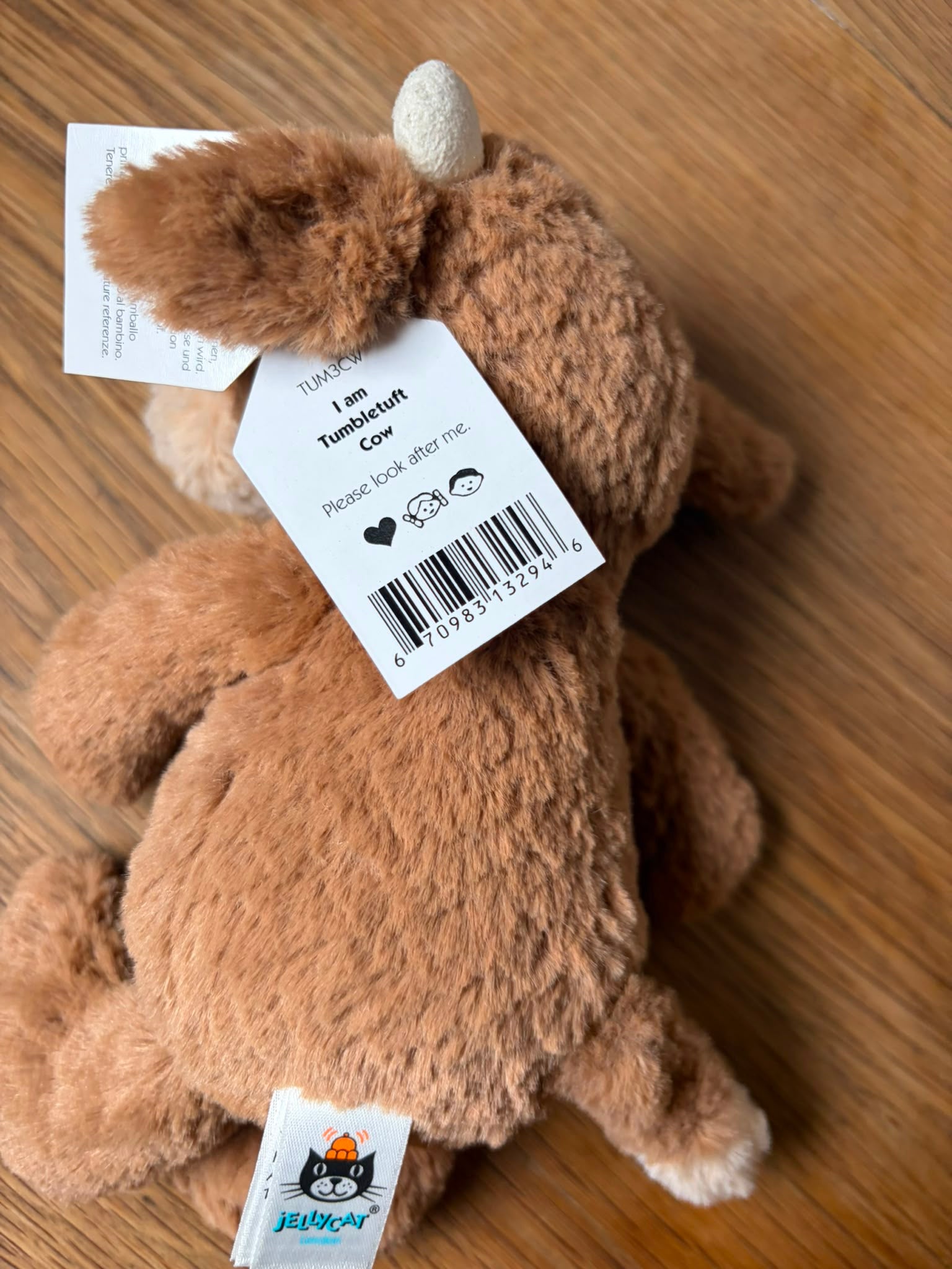 Jellycat Tumbletuft Cow