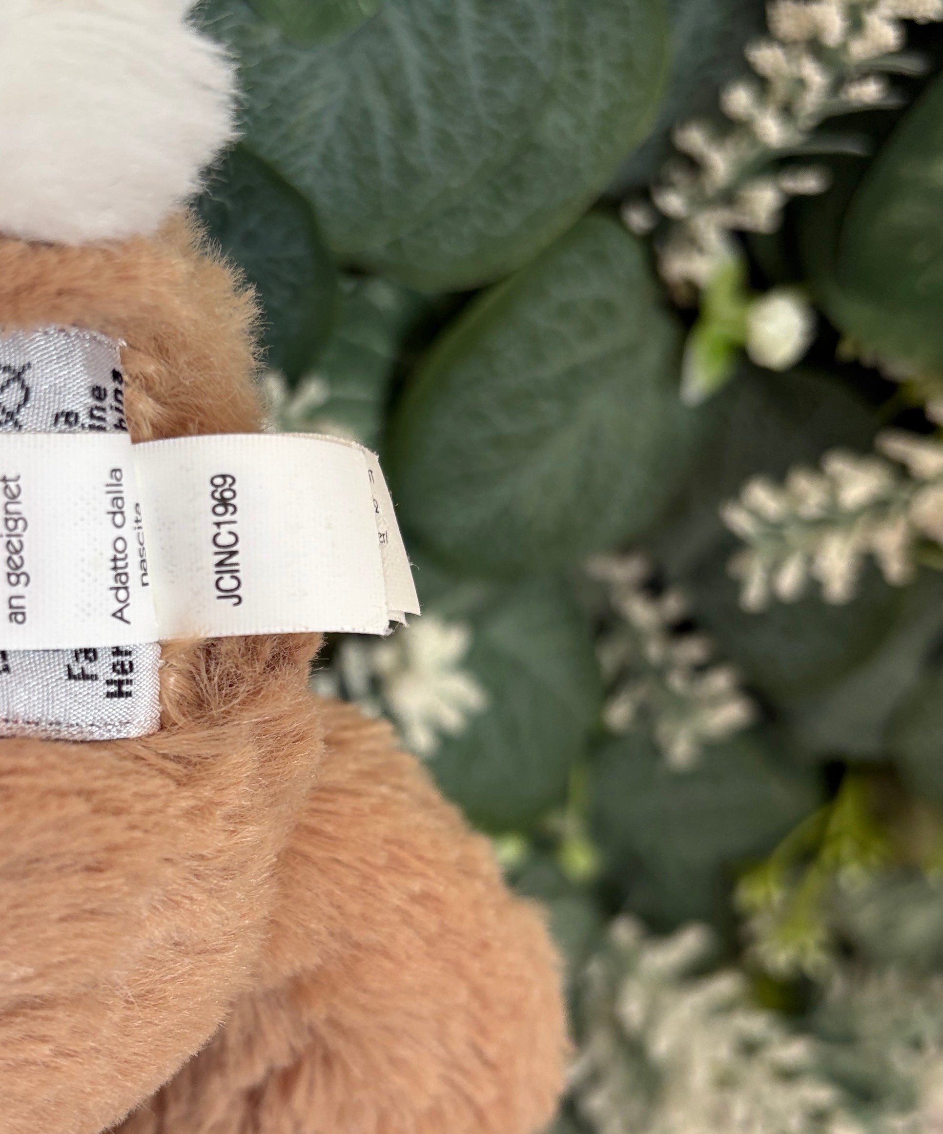 Jellycat Medium Wriggle Bunny