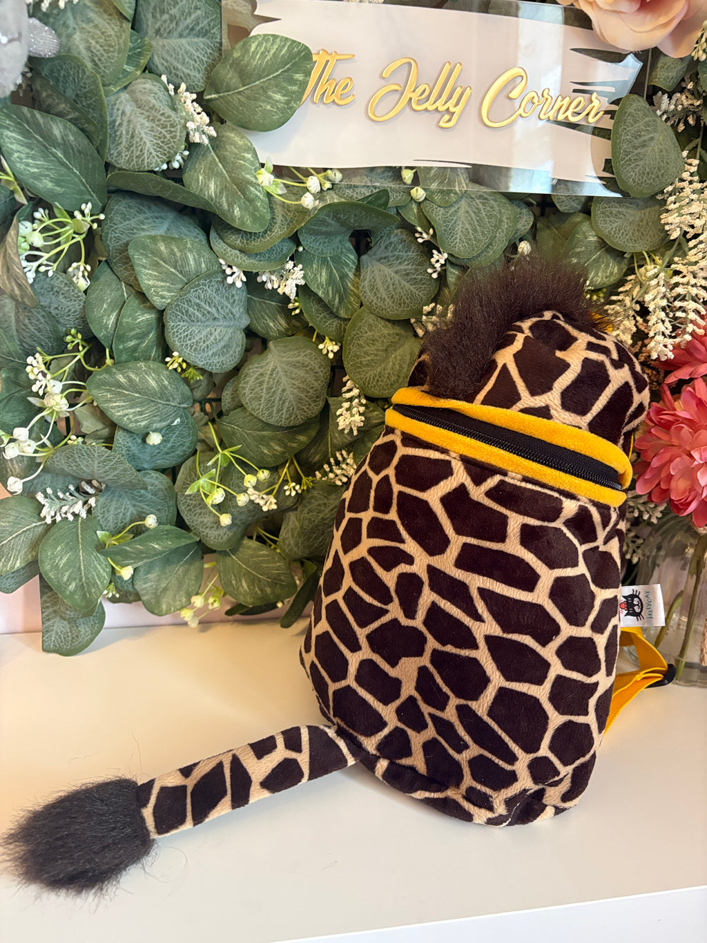 Jellycat Vintage Giraffe Backpack | 1991