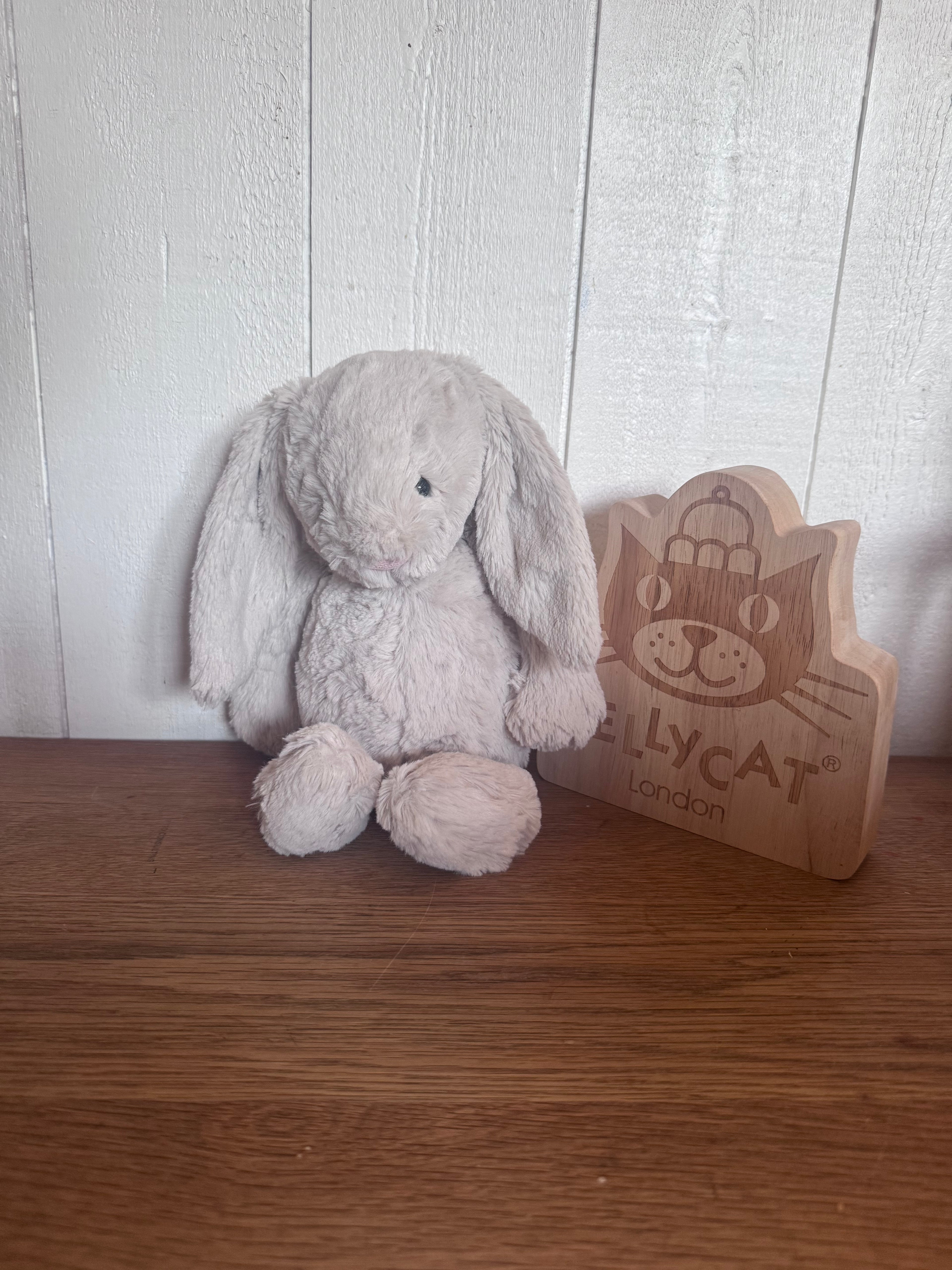 Medium US exclusive Oatmeal Bunny