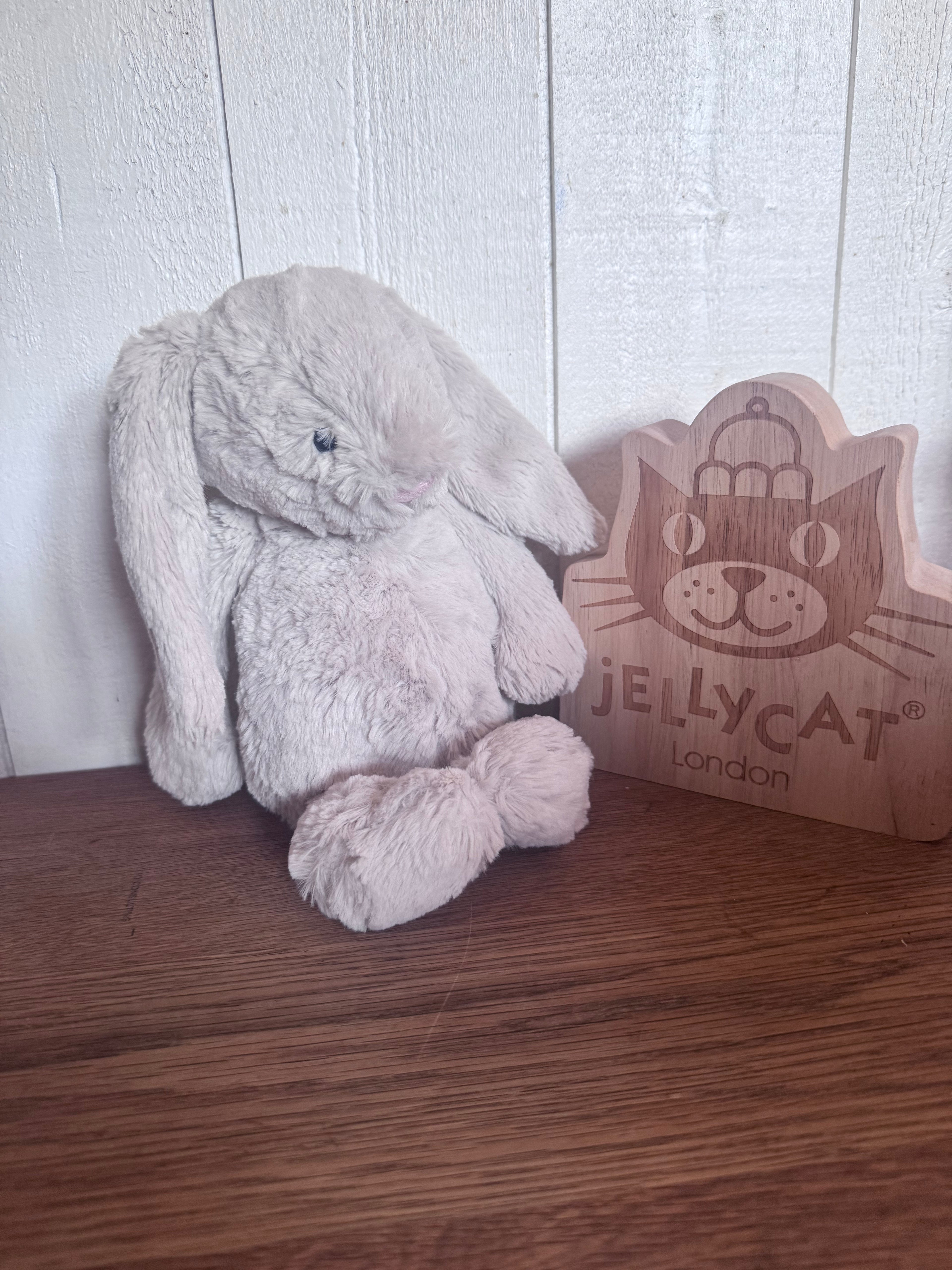 Medium US exclusive Oatmeal Bunny