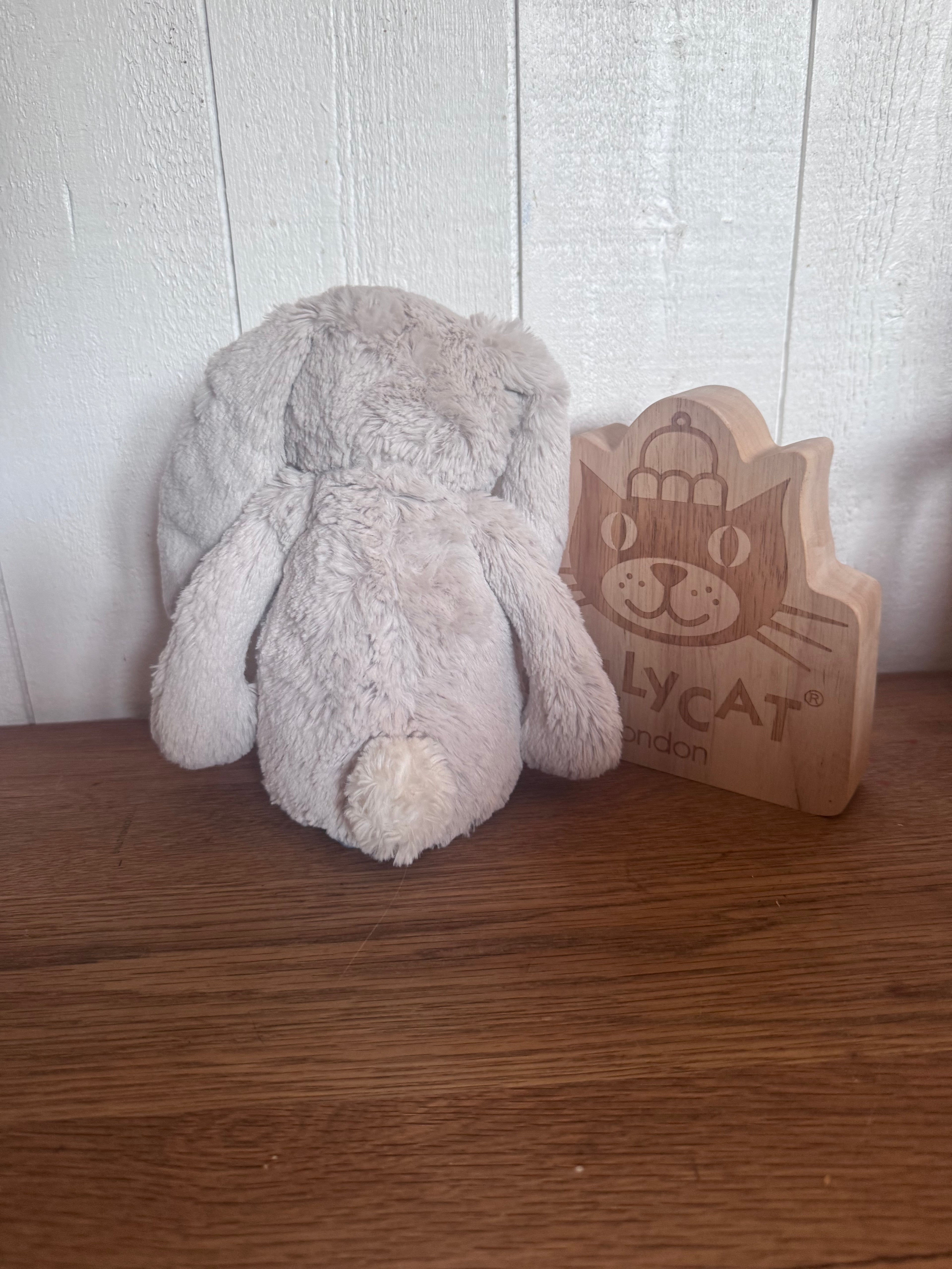 Medium US exclusive Oatmeal Bunny