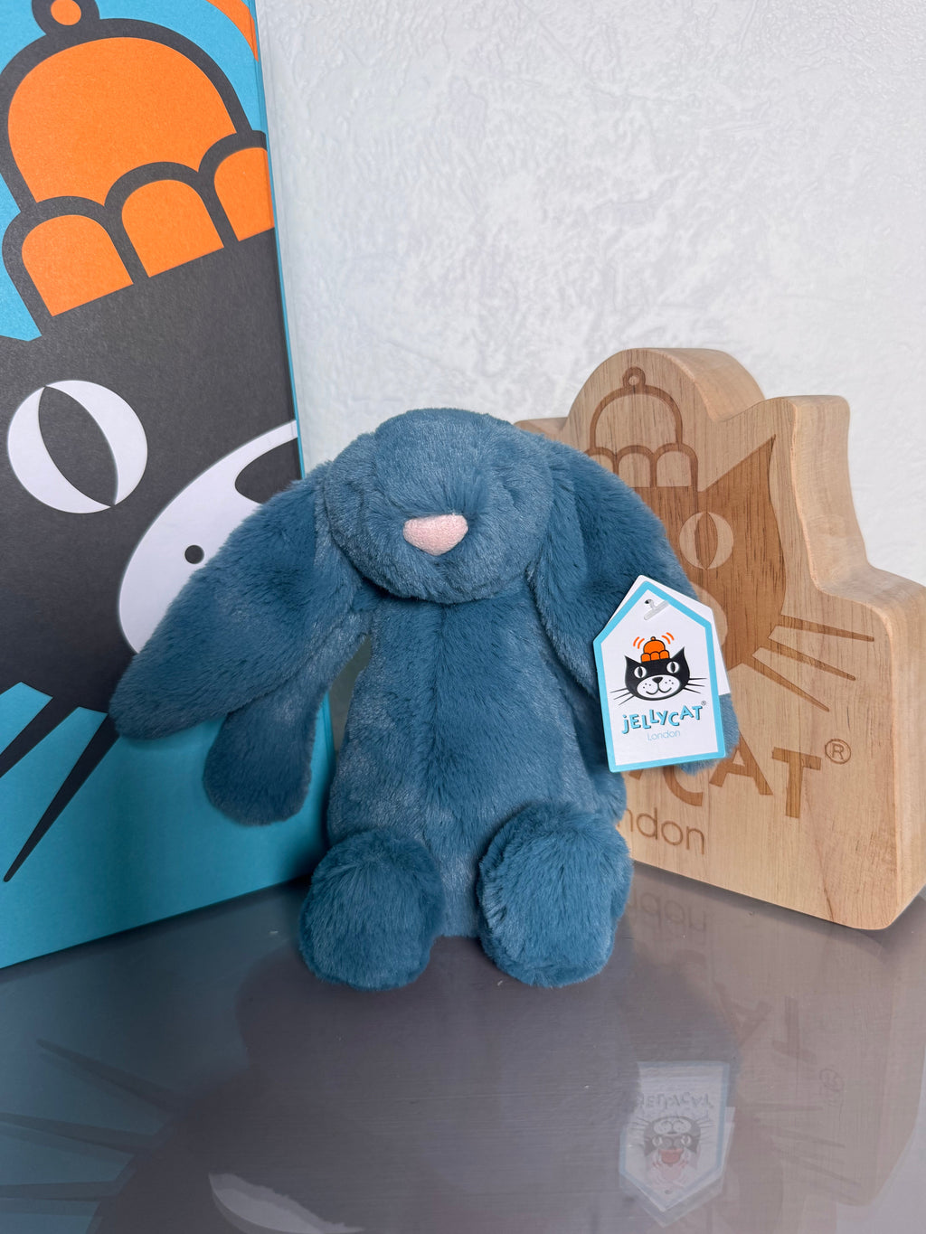 Small bashful mineral bunny