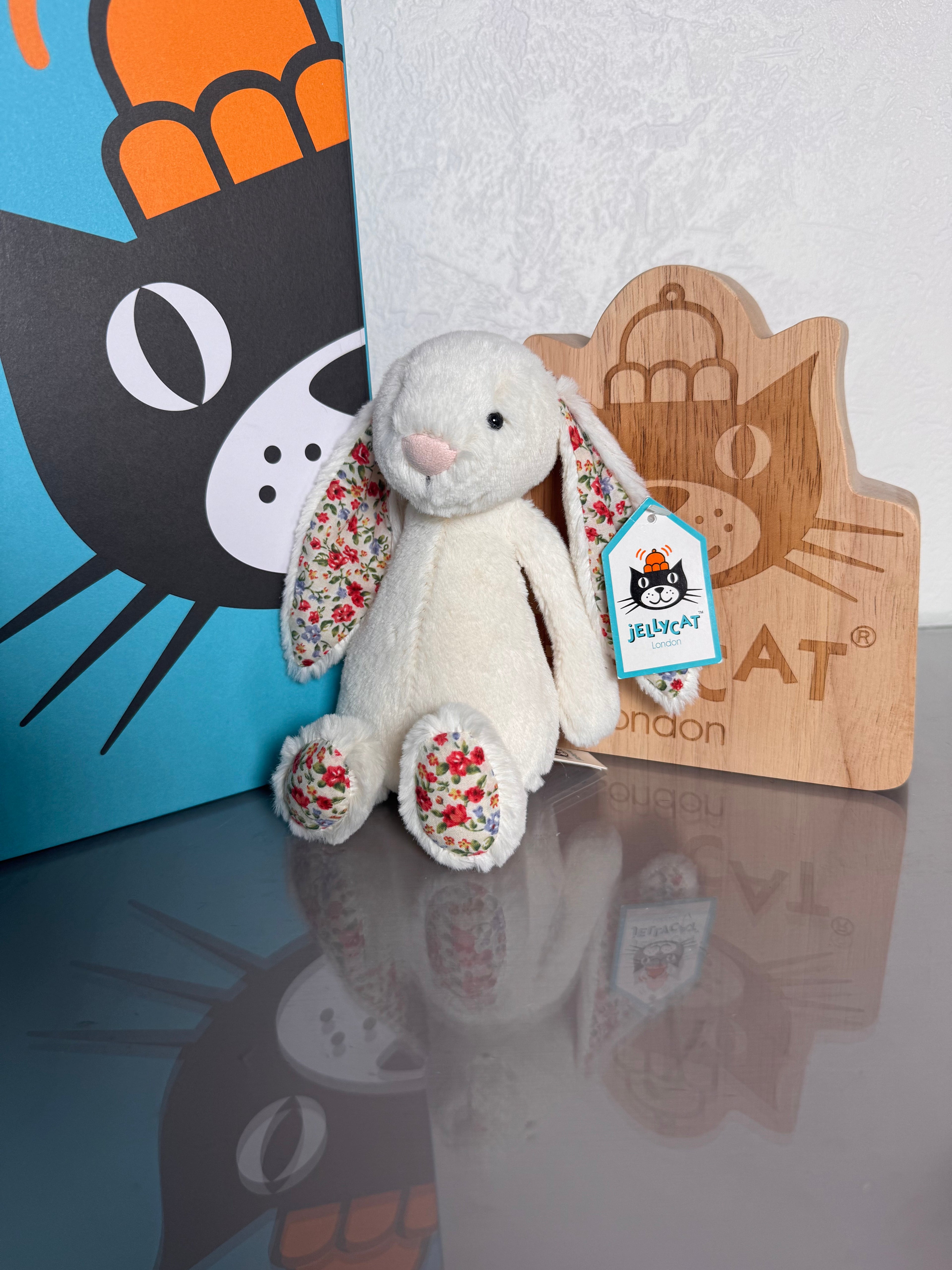 Small cream blossom bunny