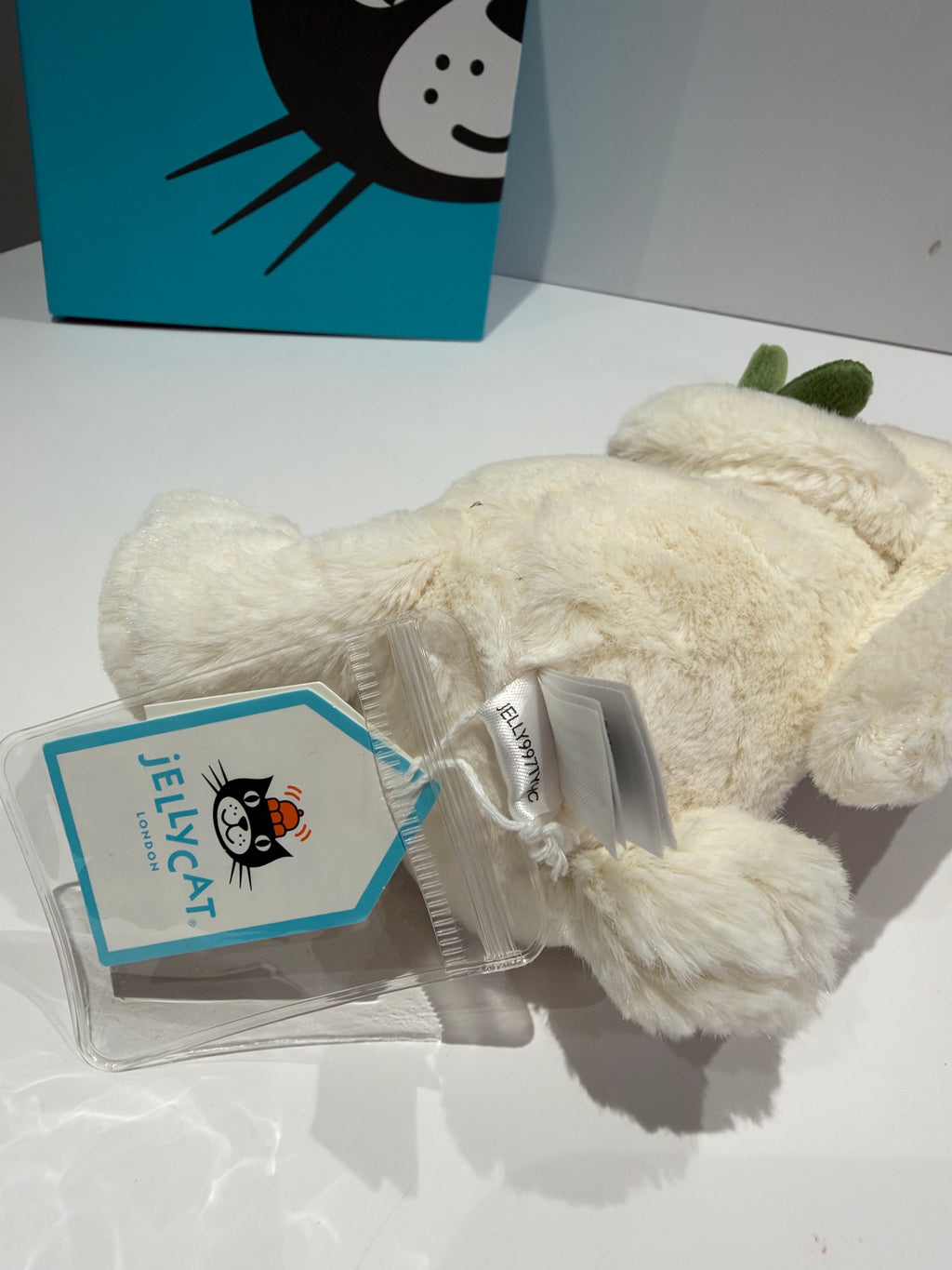 Jellycat Bunny Holding a Carrot - Tagged