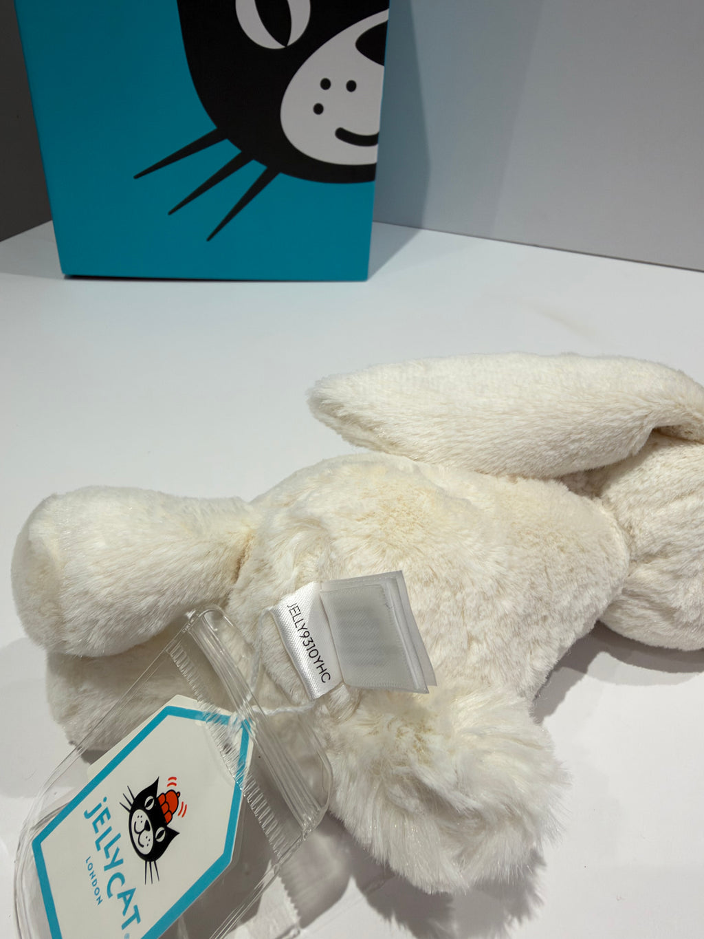 Jellycat Bunny Holding A Daffodil - Tagged