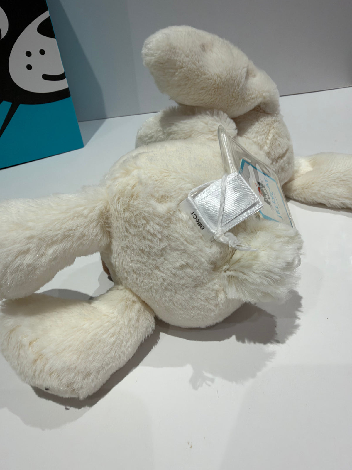 Jellycat Bunny Holding A Christmas Tree - Tagged