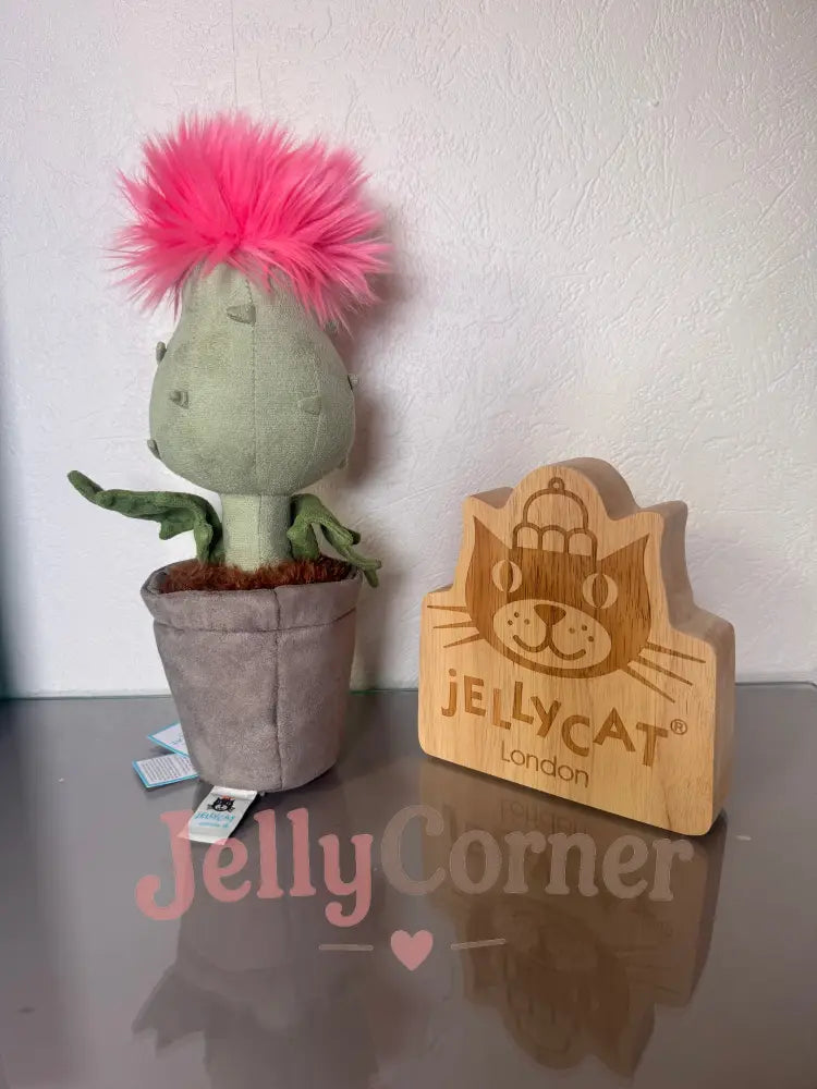 Carniflore Pricilla